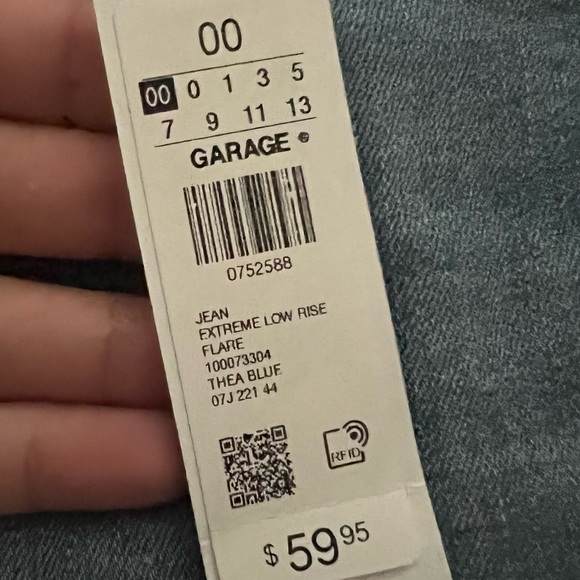 Garage Extreme Low Rise Flare Jean - Thea Blue - New with Tags - Picture 5 of 5